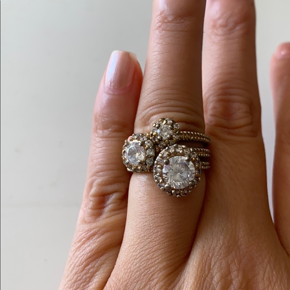 Stackable ring